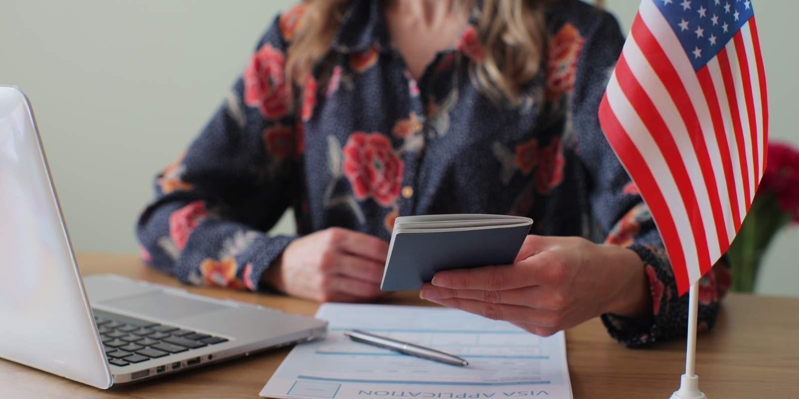 Descubre las opciones de visas disponibles para trabajar en los Estados Unidos de manera legal.